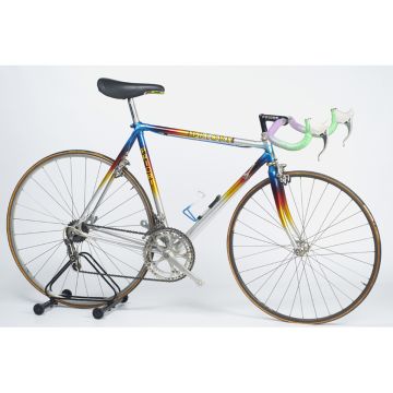 Priori Pursuit Bike