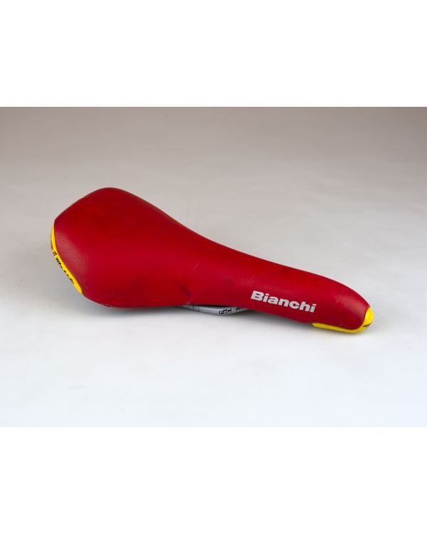 Selle Italia Tri Matic Bianchi Red Saddle