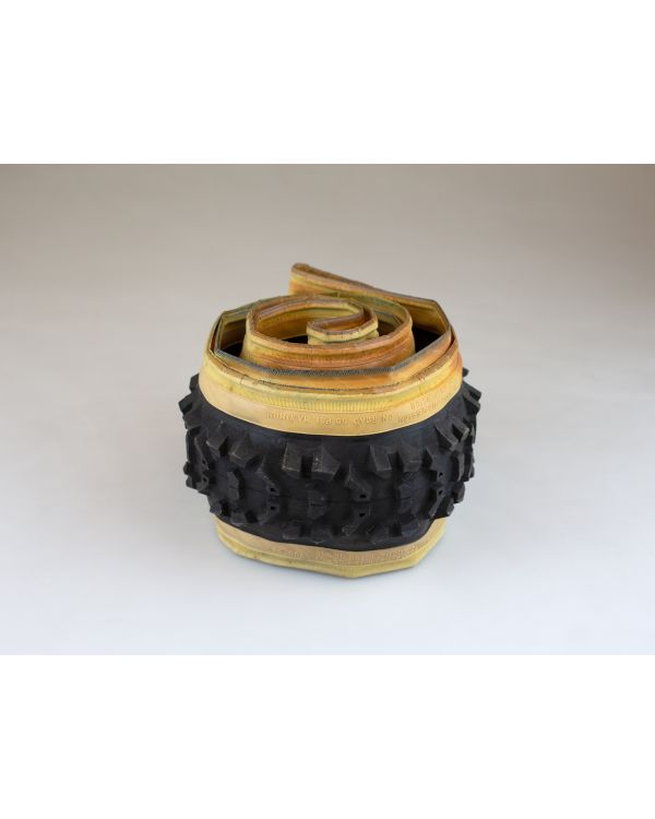 Onza Dave Rear Tire Tanwall